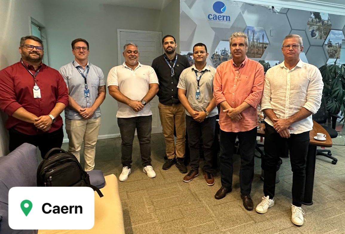 Reunião na sede da CAERN