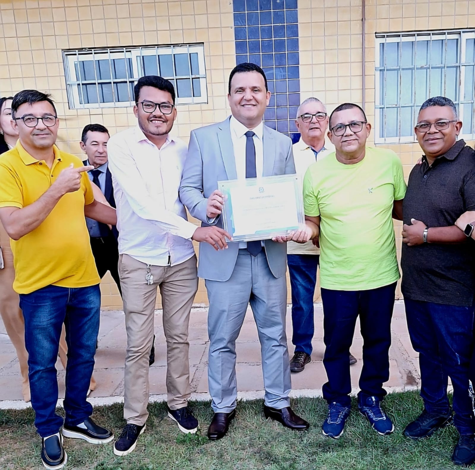 Quem tem história conta!