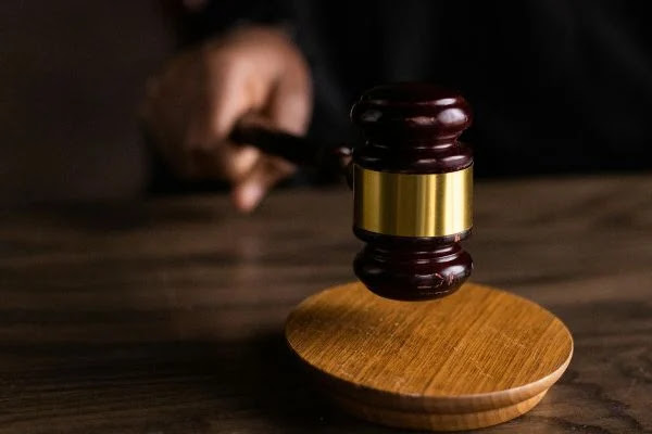 Concurso de Guamaré: Organizadora de concurso é condenada a indenizar candidata após adiamento de prova