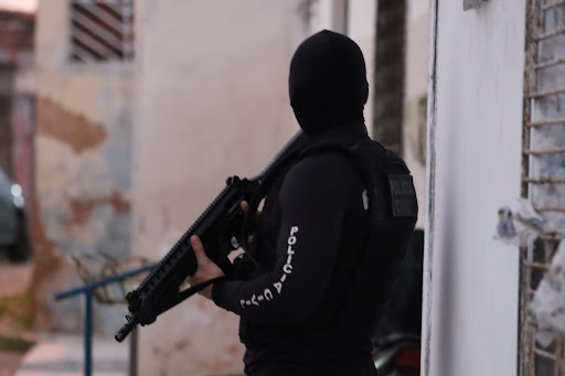 POLÍCIA CIVIL PRENDE HOMEM SUSPEITO DE ROUBO EM GUAMARÉ